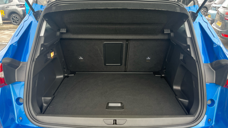 Vauxhall Grandland X 1.2 Turbo SRi Nav 5dr Auto Petrol Hatchback